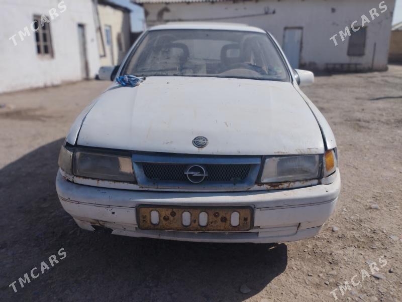 Opel Vectra 1990 - 12 000 TMT - Серахс - img 2