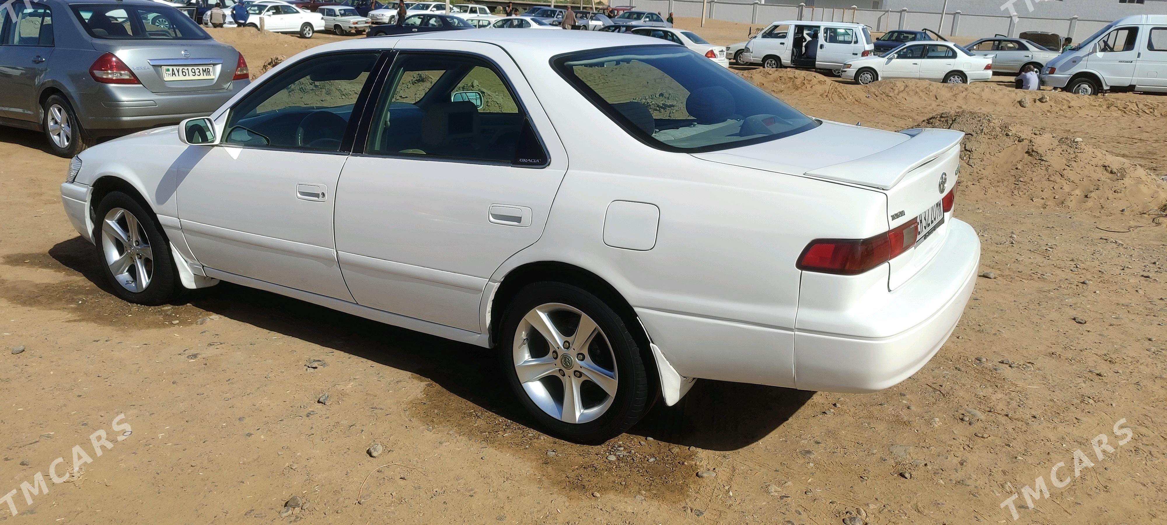 Toyota Camry 1998 - 115 000 TMT - Мары - img 3