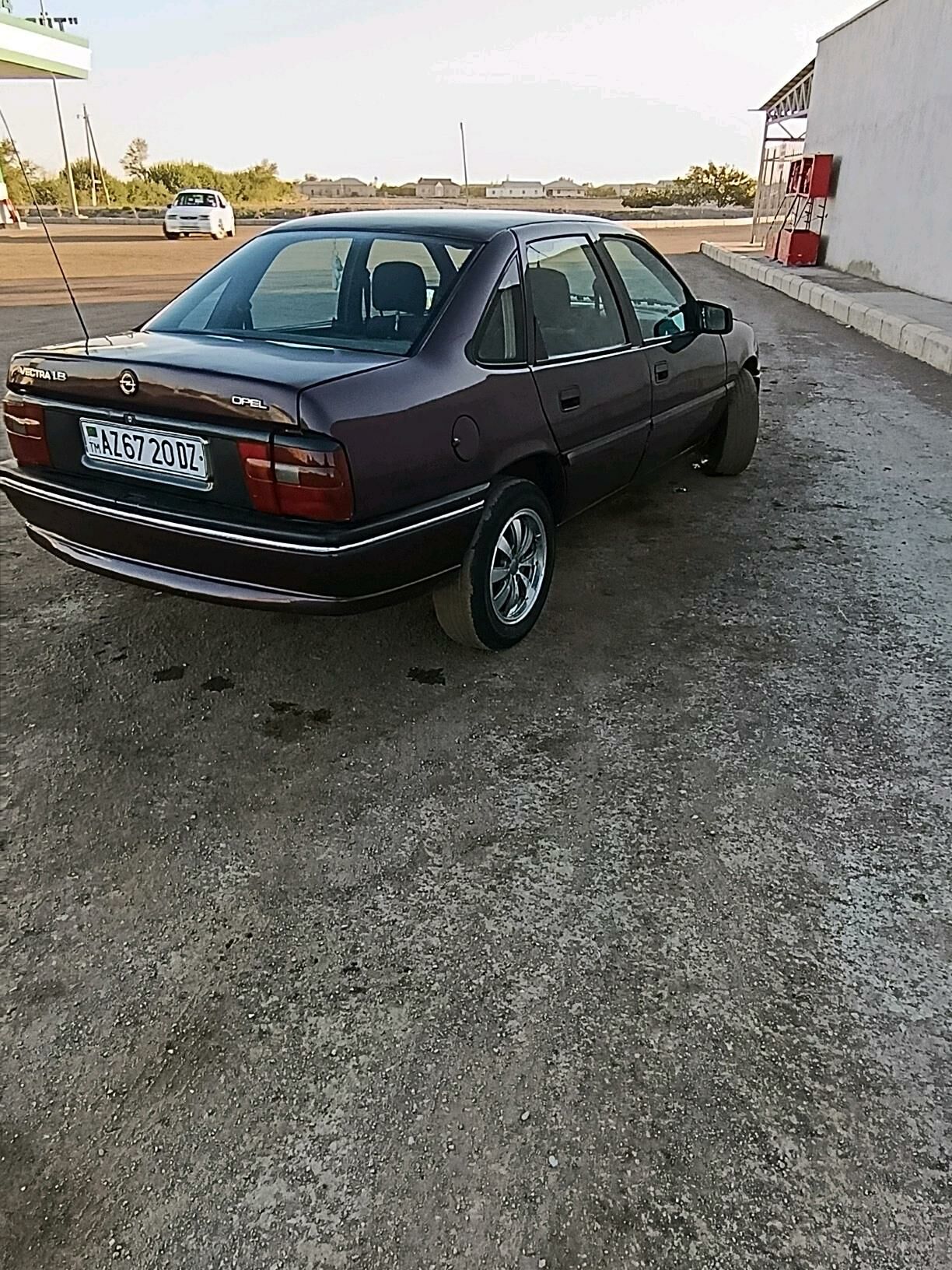 Opel Vectra 1994 - 40 000 TMT - Губадаг - img 6