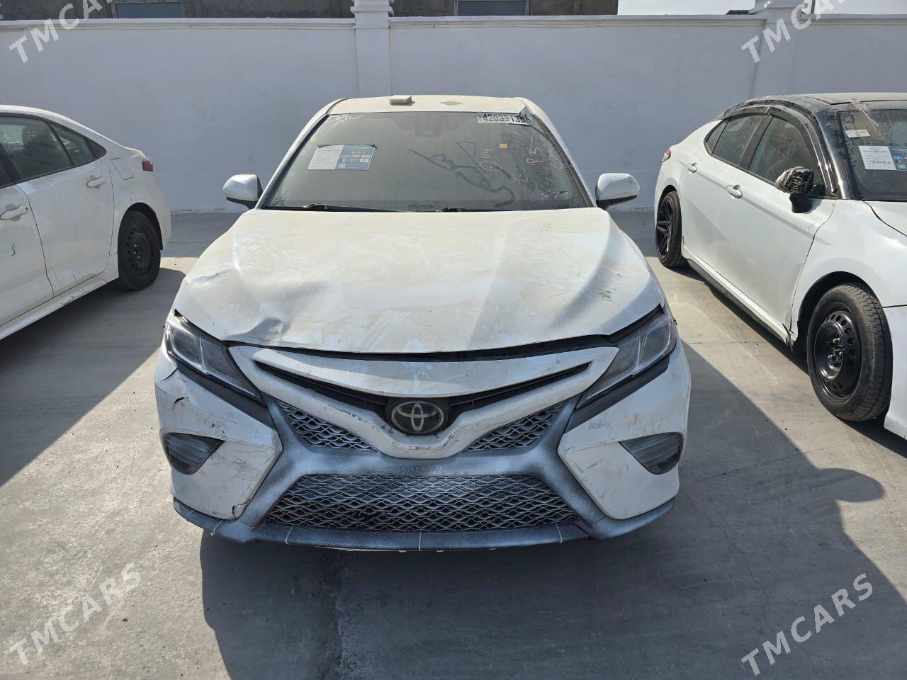 Toyota Camry 2020 - 320 000 TMT - Aşgabat - img 4