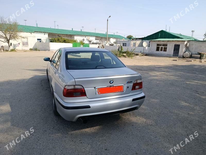 BMW E39 2002 - 140 000 TMT - Ашхабад - img 3