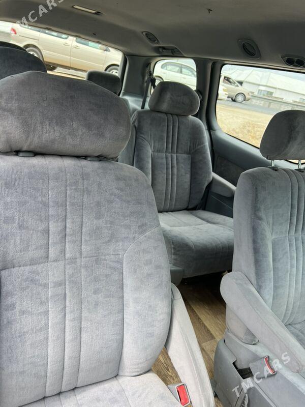 Toyota Sienna 2002 - 137 000 TMT - Мары - img 8