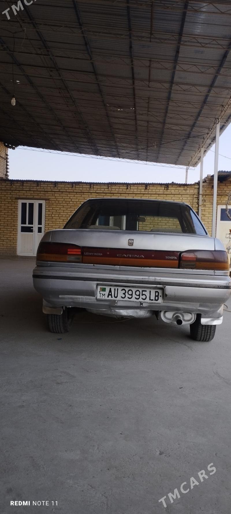 Toyota Carina 1991 - 25 000 TMT - Дянев - img 2