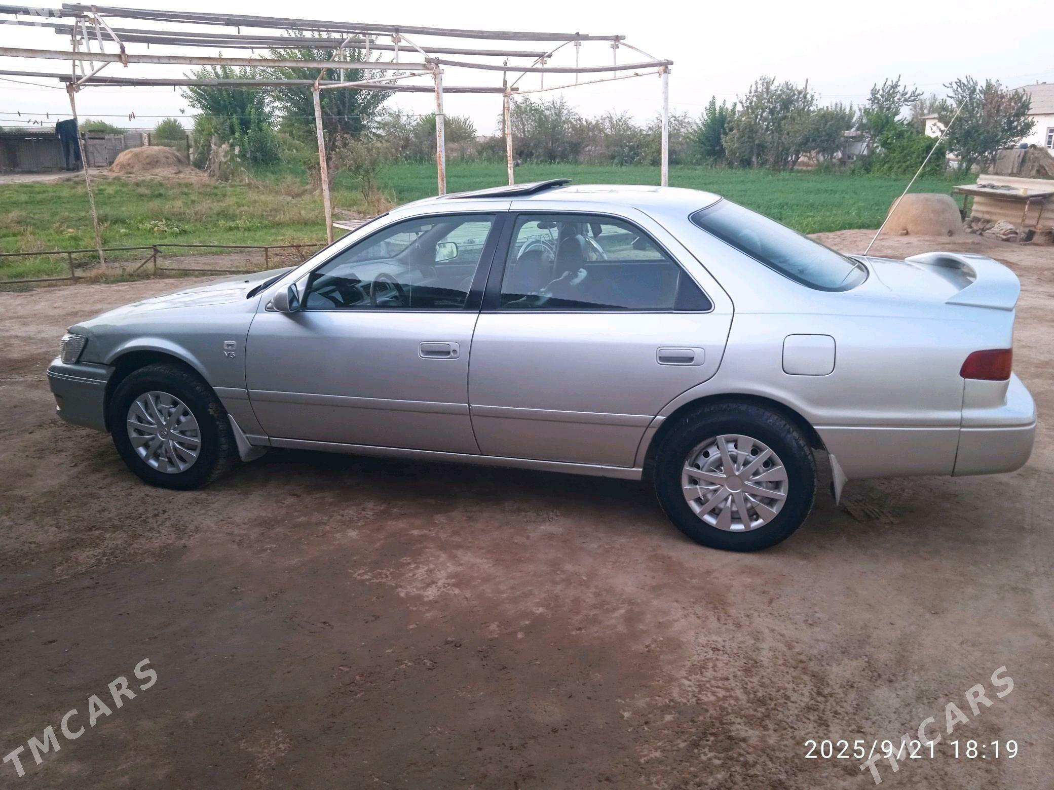Toyota Camry 2001 - 148 000 TMT - Туркменгала - img 8