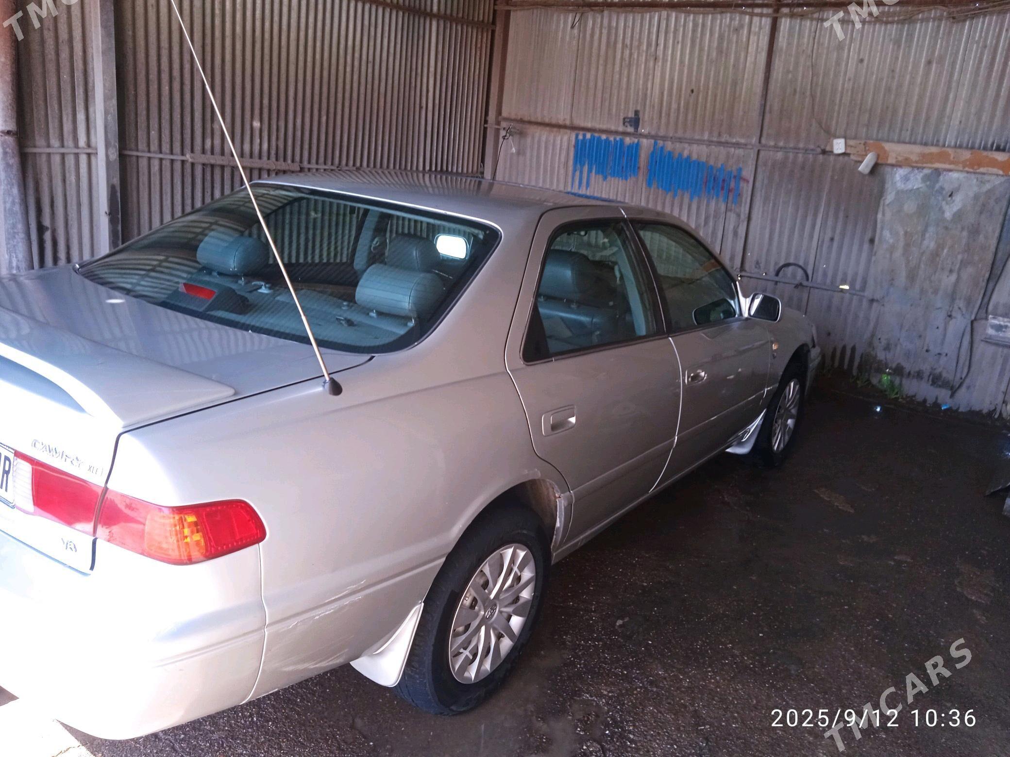 Toyota Camry 2001 - 148 000 TMT - Туркменгала - img 3