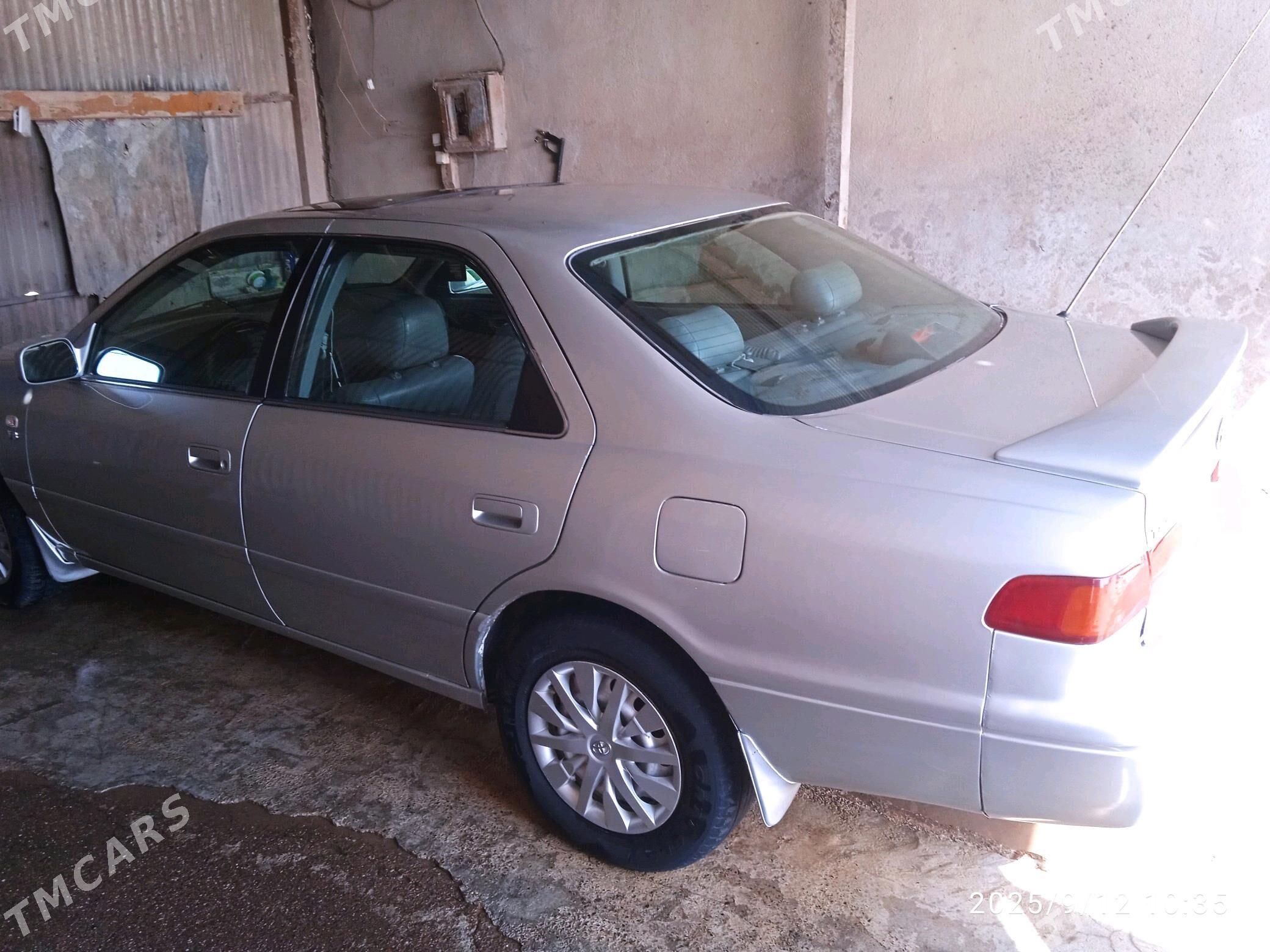 Toyota Camry 2001 - 148 000 TMT - Туркменгала - img 4