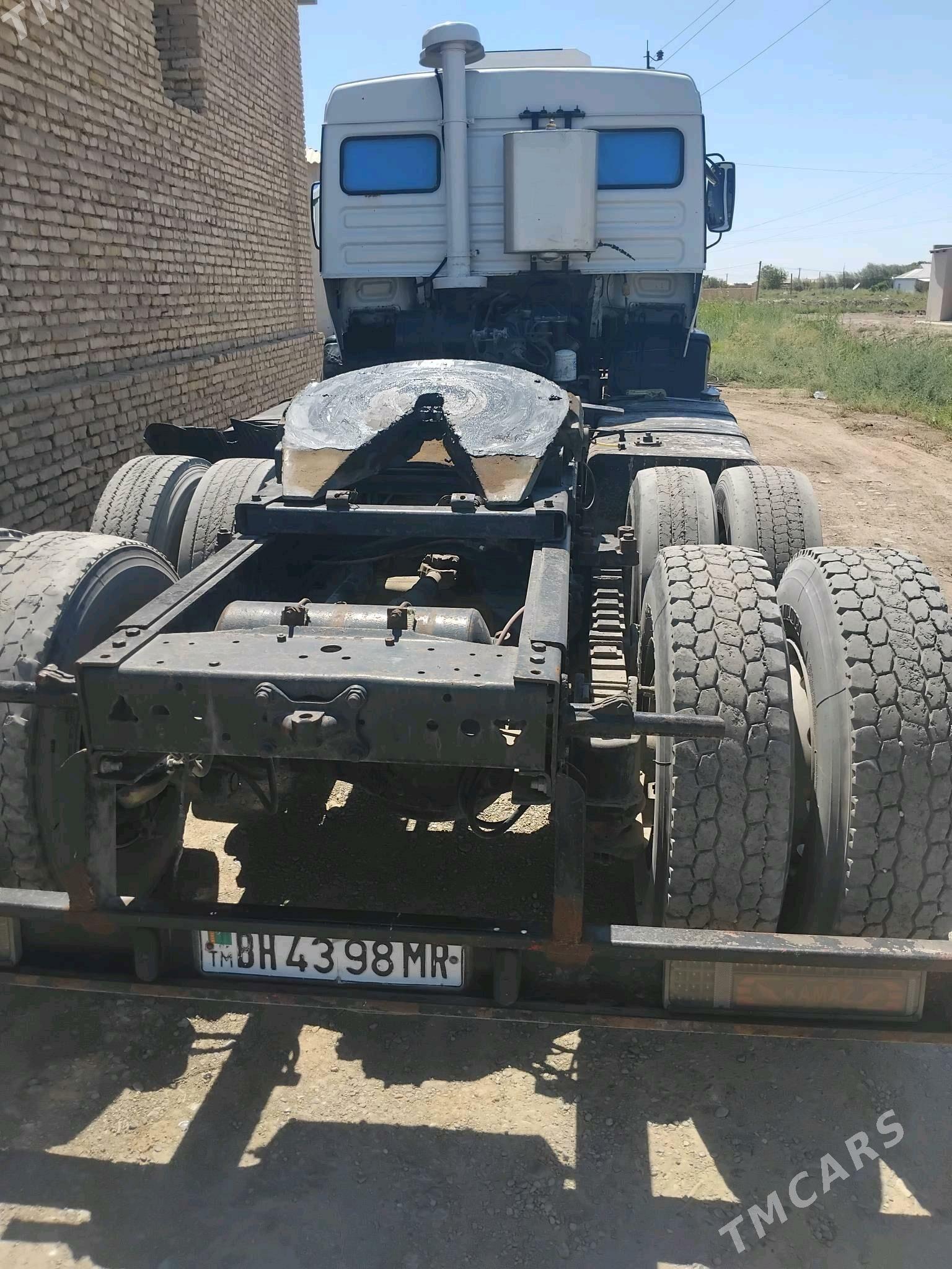 Kamaz Euro 3 2000 - 180 000 TMT - Baýramaly - img 3