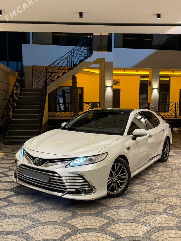 Toyota Camry 2023 - 650 000 TMT - Aşgabat - img 4