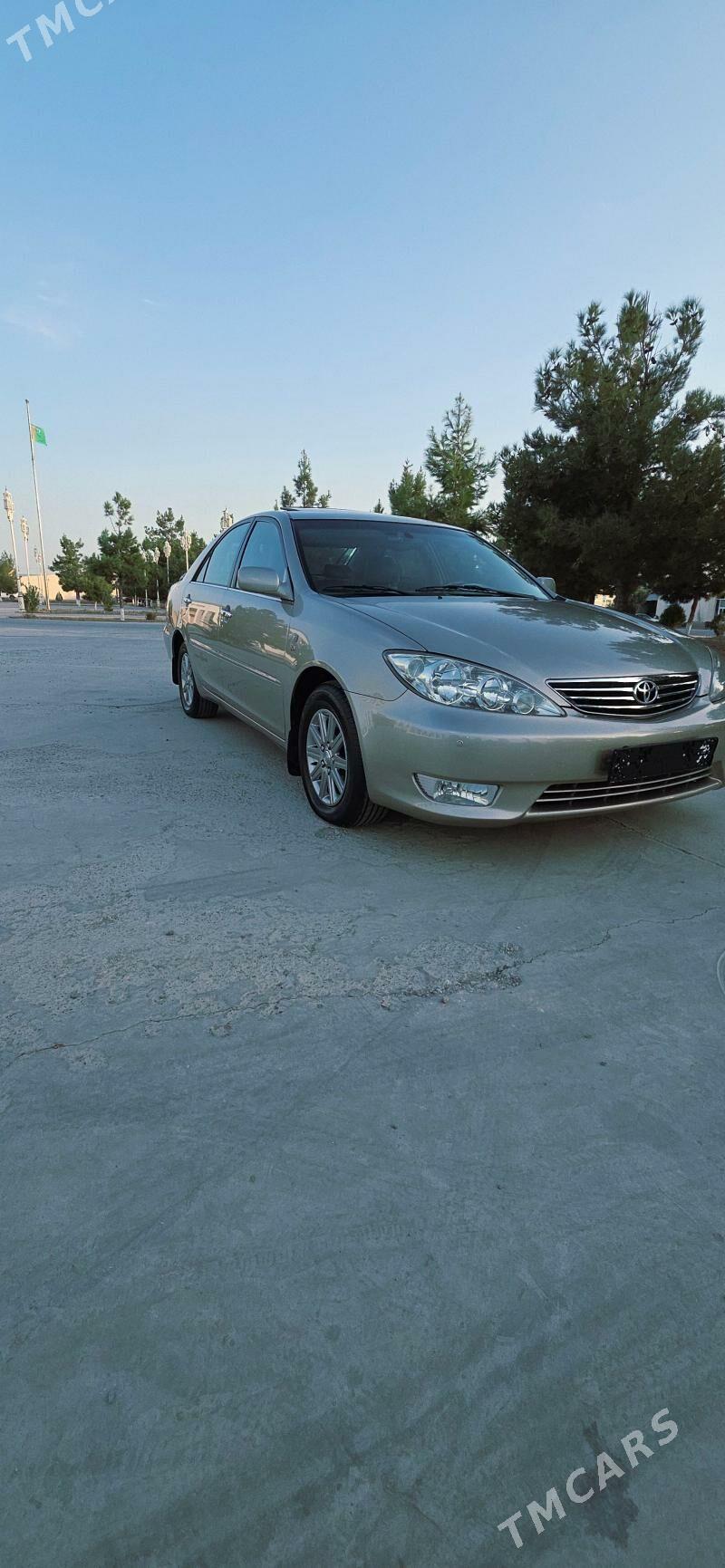 Toyota Camry 2002 - 235 000 TMT - Саят - img 7