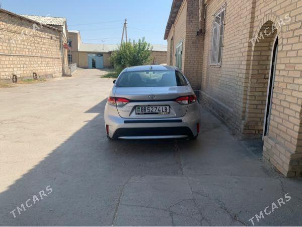 Toyota Corolla 2021 - 250 000 TMT - Türkmenabat - img 4