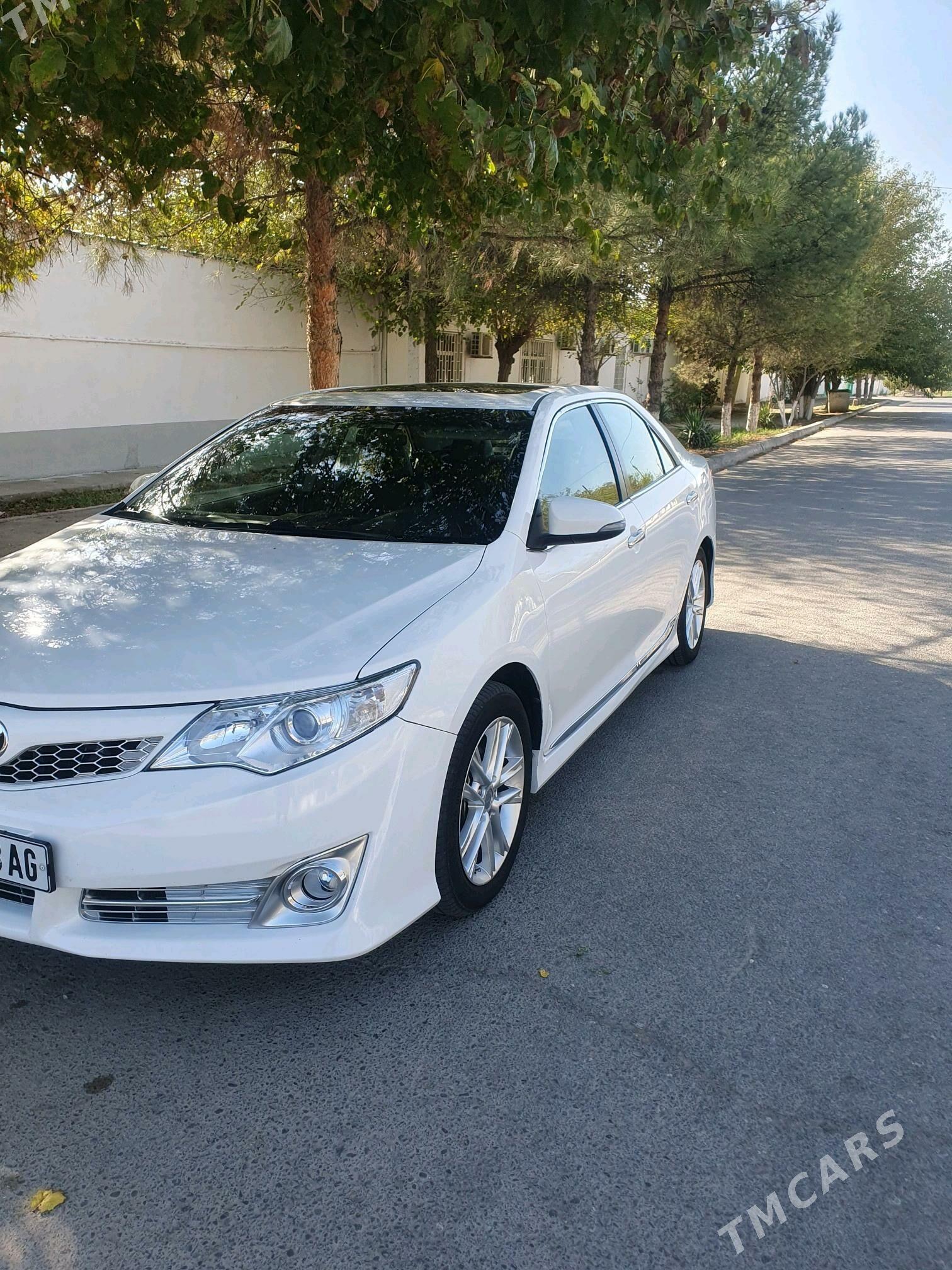 Toyota Camry 2014 - 239 000 TMT - Aşgabat - img 8