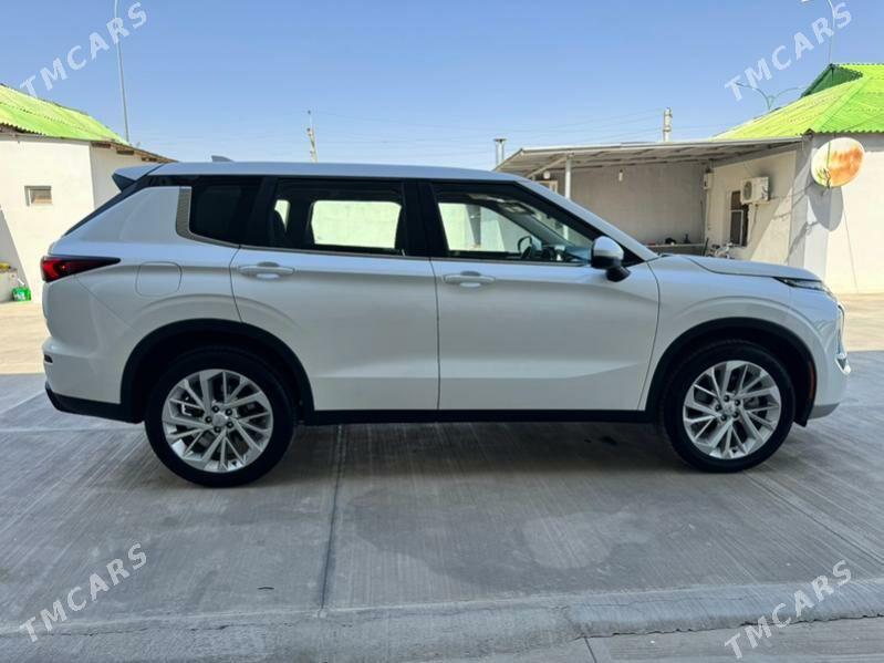Mitsubishi Outlander 2022 - 360 000 TMT - Aşgabat - img 3