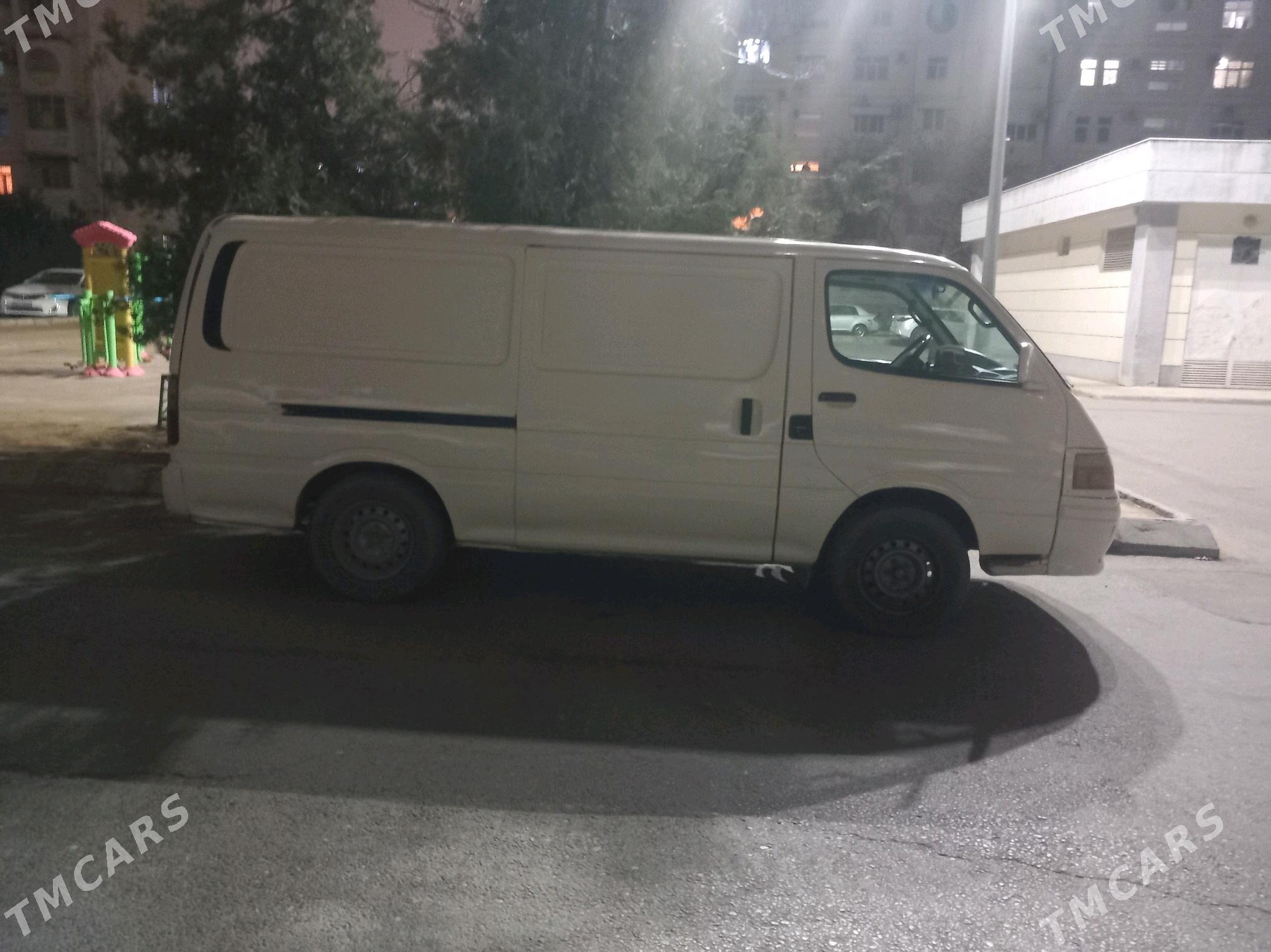 Toyota Hiace 2000 - 120 000 TMT - Гаудан "А" - img 2