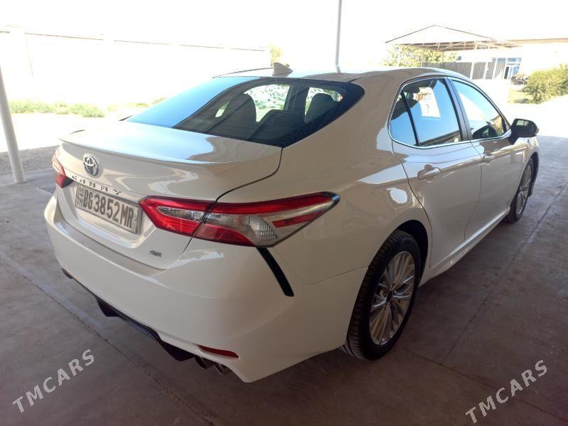 Toyota Camry 2020 - 300 000 TMT - Мары - img 4
