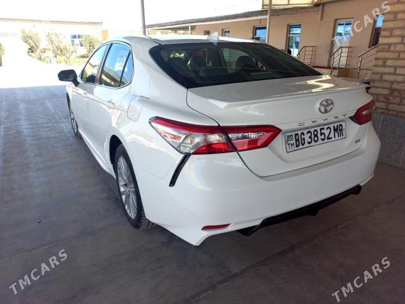 Toyota Camry 2020 - 300 000 TMT - Мары - img 2