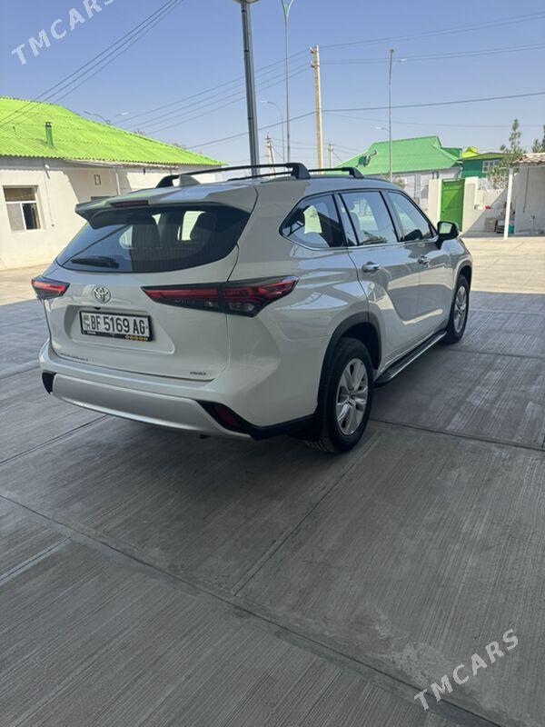 Toyota Highlander 2022 - 545 000 TMT - Aşgabat - img 5