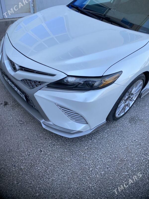 Toyota Camry 2020 - 500 000 TMT - Байрамали - img 9
