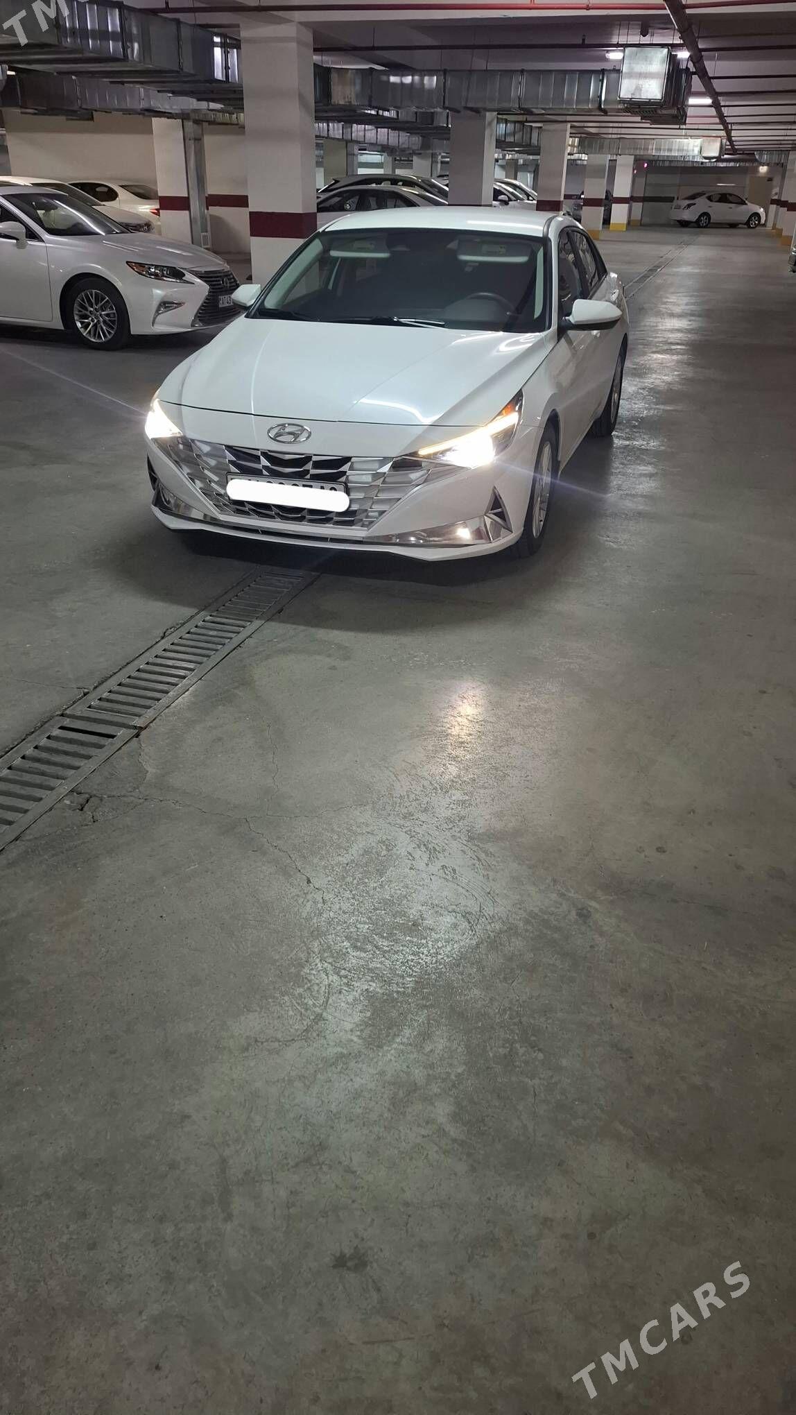 Hyundai Elantra 2022 - 255 000 TMT - 15-nji tapgyr - img 2