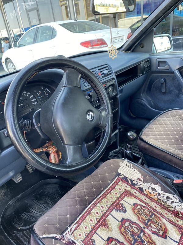 Opel Vectra 1990 - 36 000 TMT - Мары - img 5