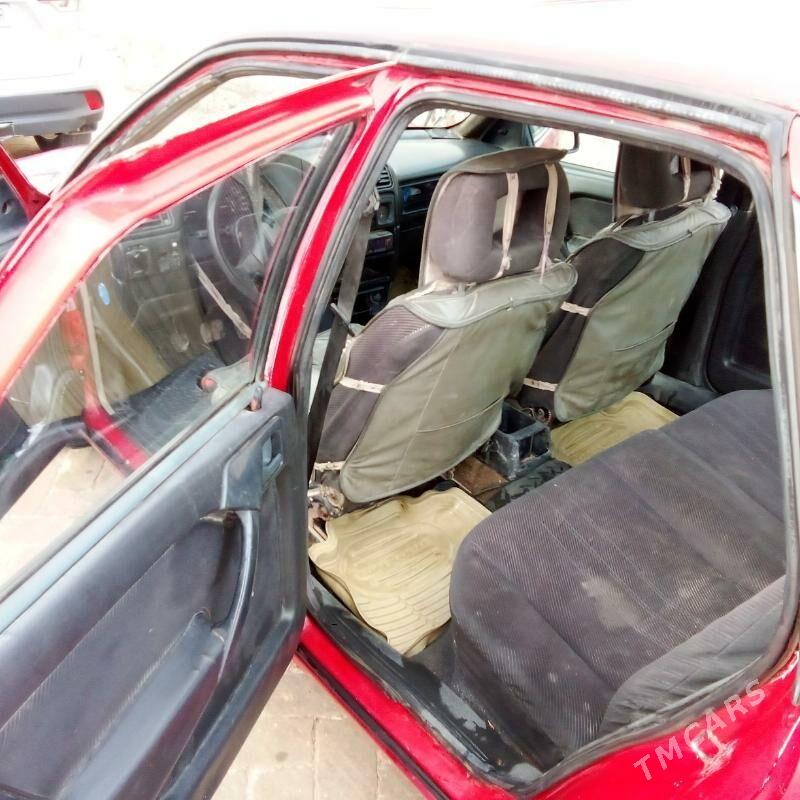 Opel Vectra 1990 - 25 000 TMT - Ёлётен - img 2
