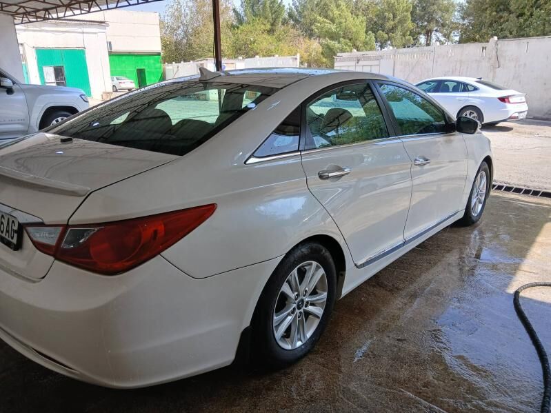 Hyundai Sonata 2010 - 160 000 TMT - Мир 3 - img 4