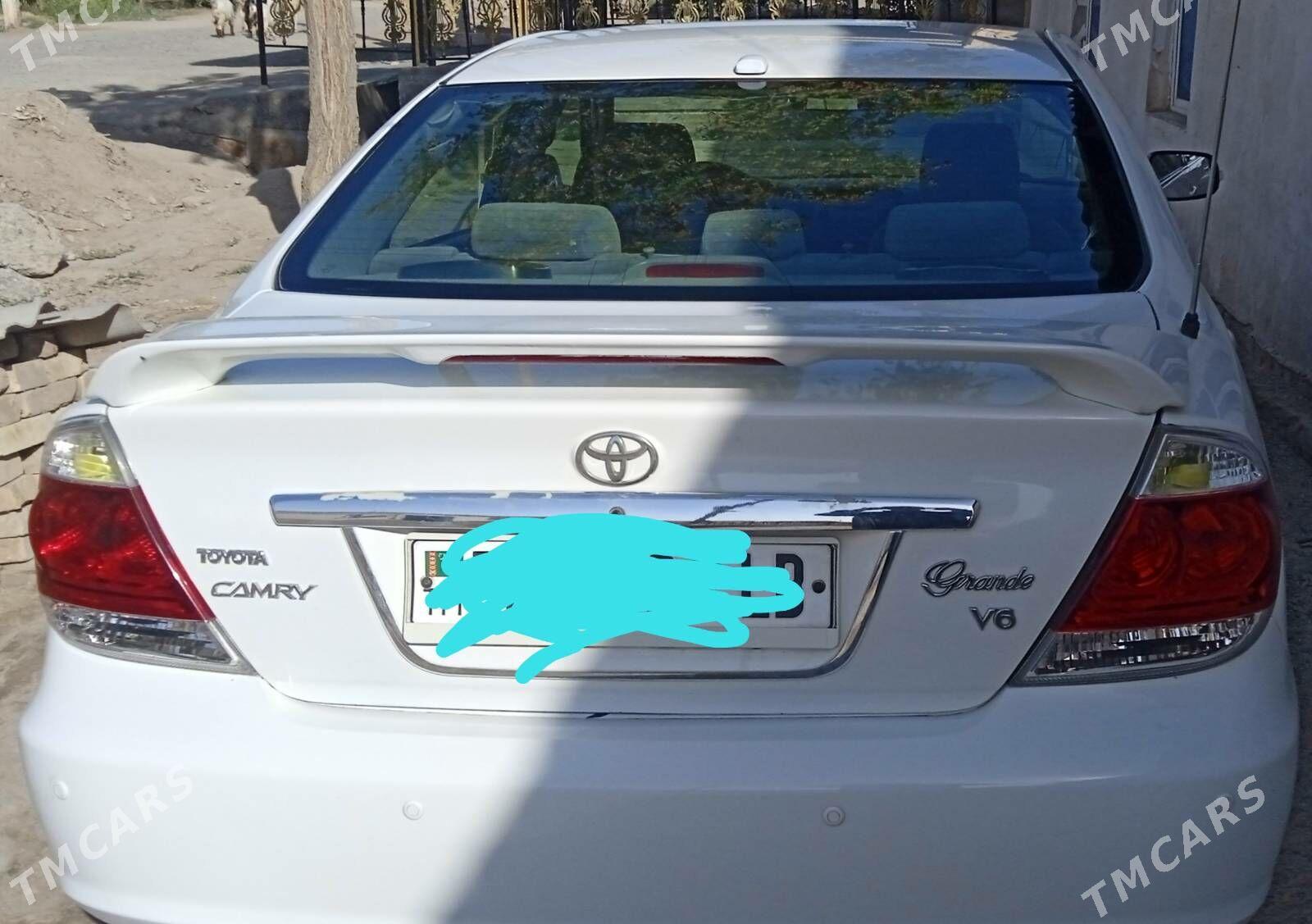Toyota Camry 2005 - 170 000 TMT - Dänew - img 2