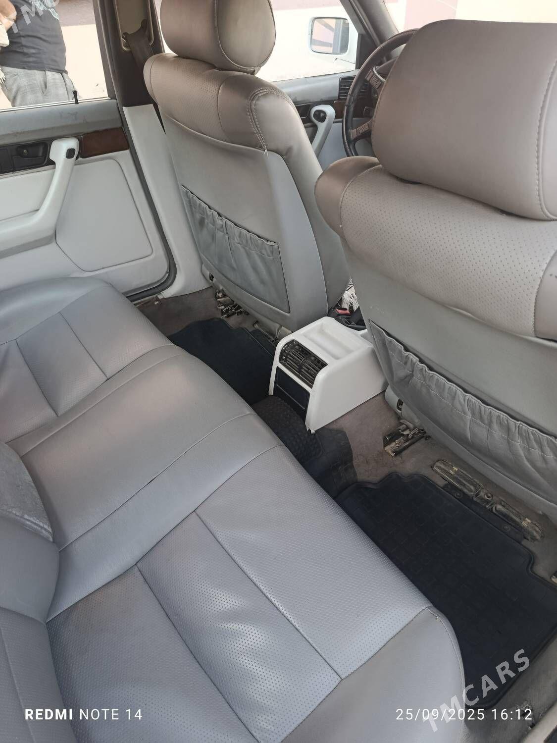 BMW 520 1990 - 70 000 TMT - Туркменабат - img 5