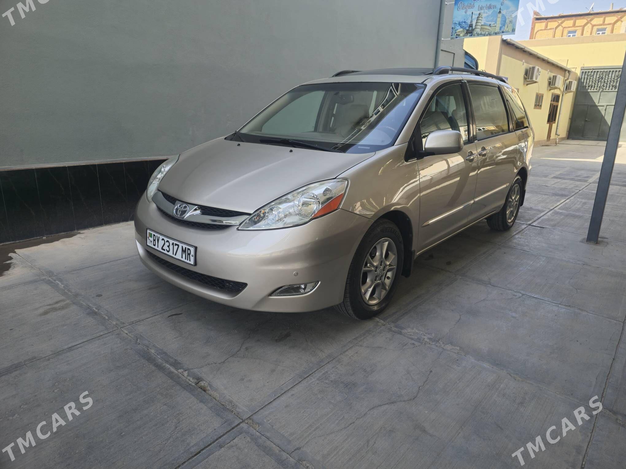 Toyota Sienna 2004 - 265 000 TMT - Mary - img 9