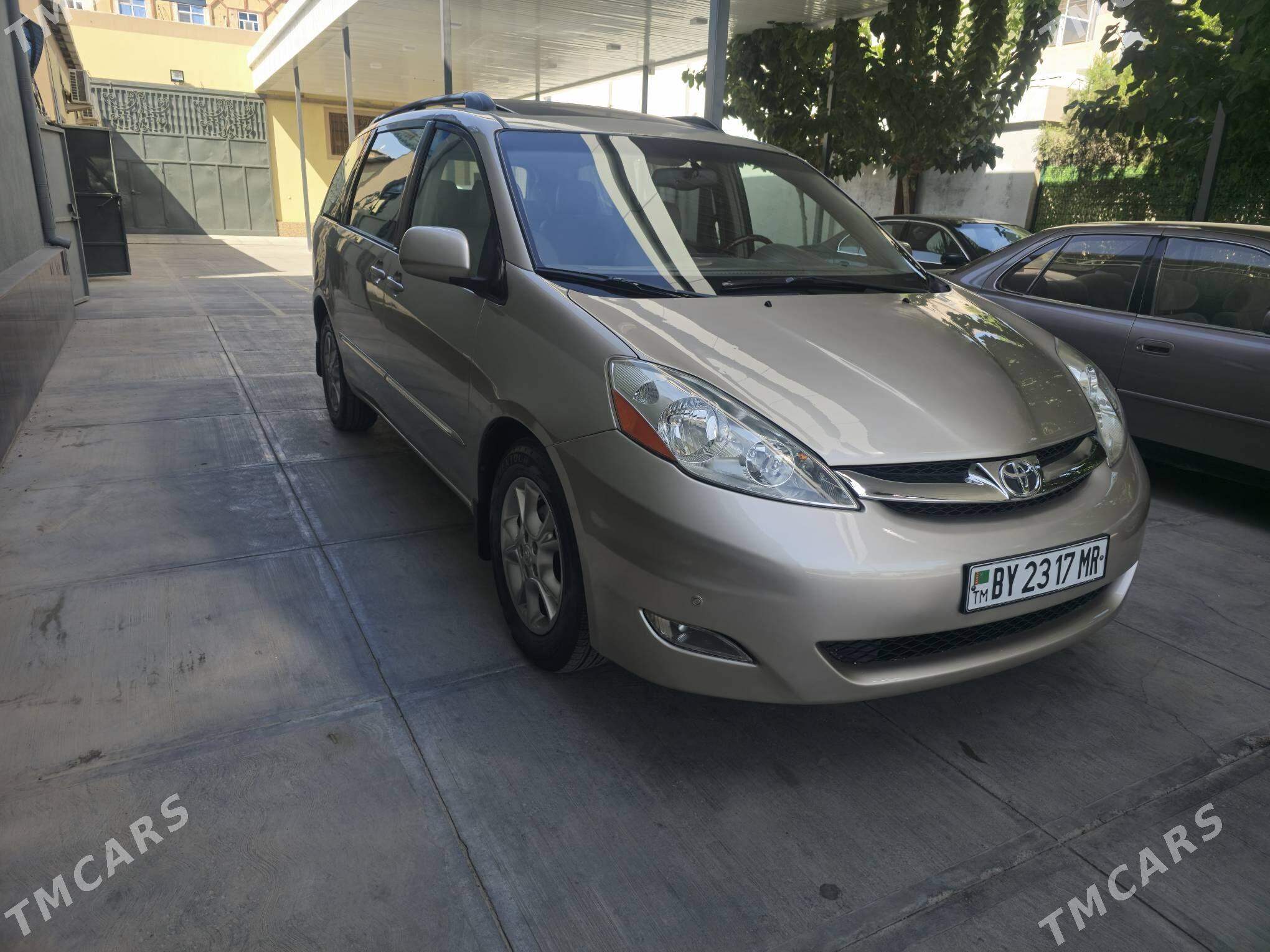 Toyota Sienna 2004 - 265 000 TMT - Mary - img 10