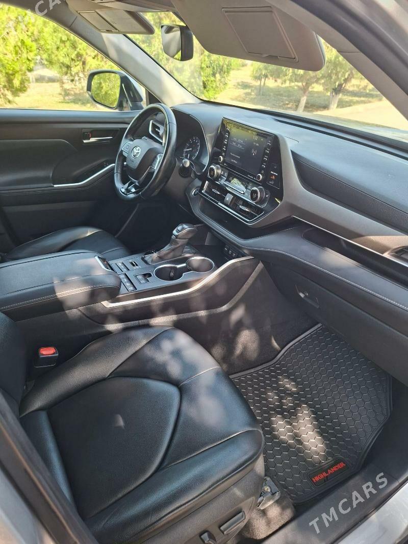 Toyota Highlander 2020 - 510 000 TMT - Дашогуз - img 3