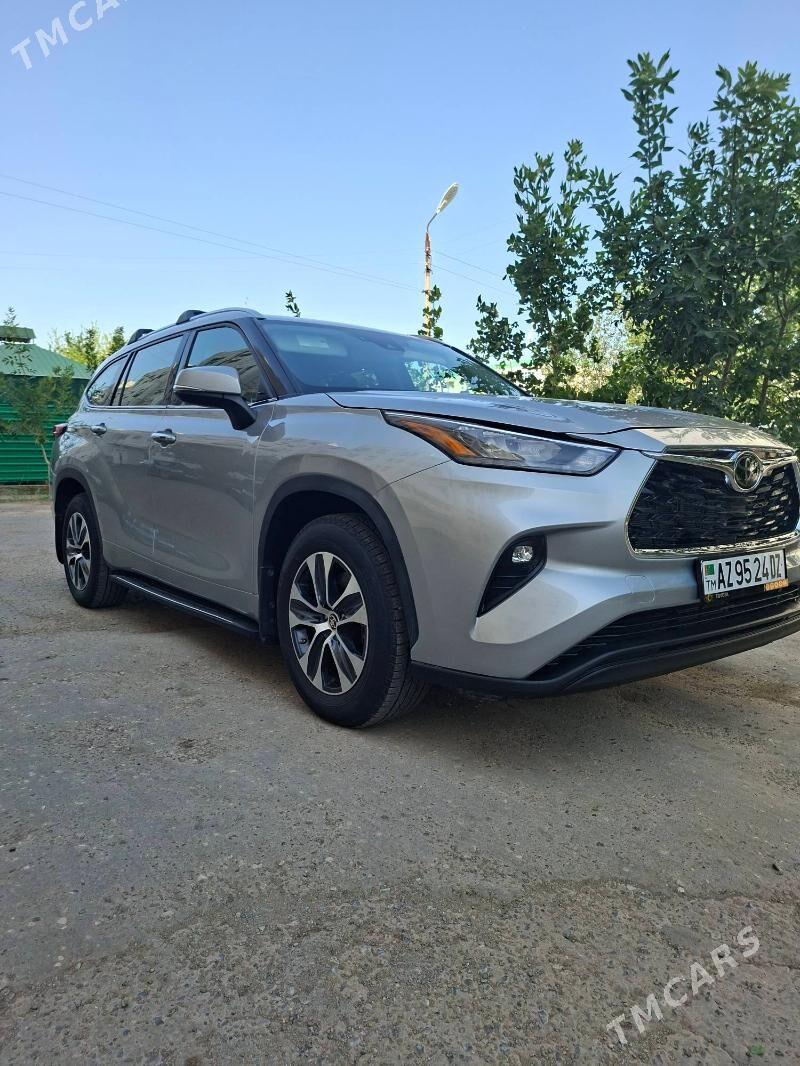 Toyota Highlander 2020 - 510 000 TMT - Дашогуз - img 4