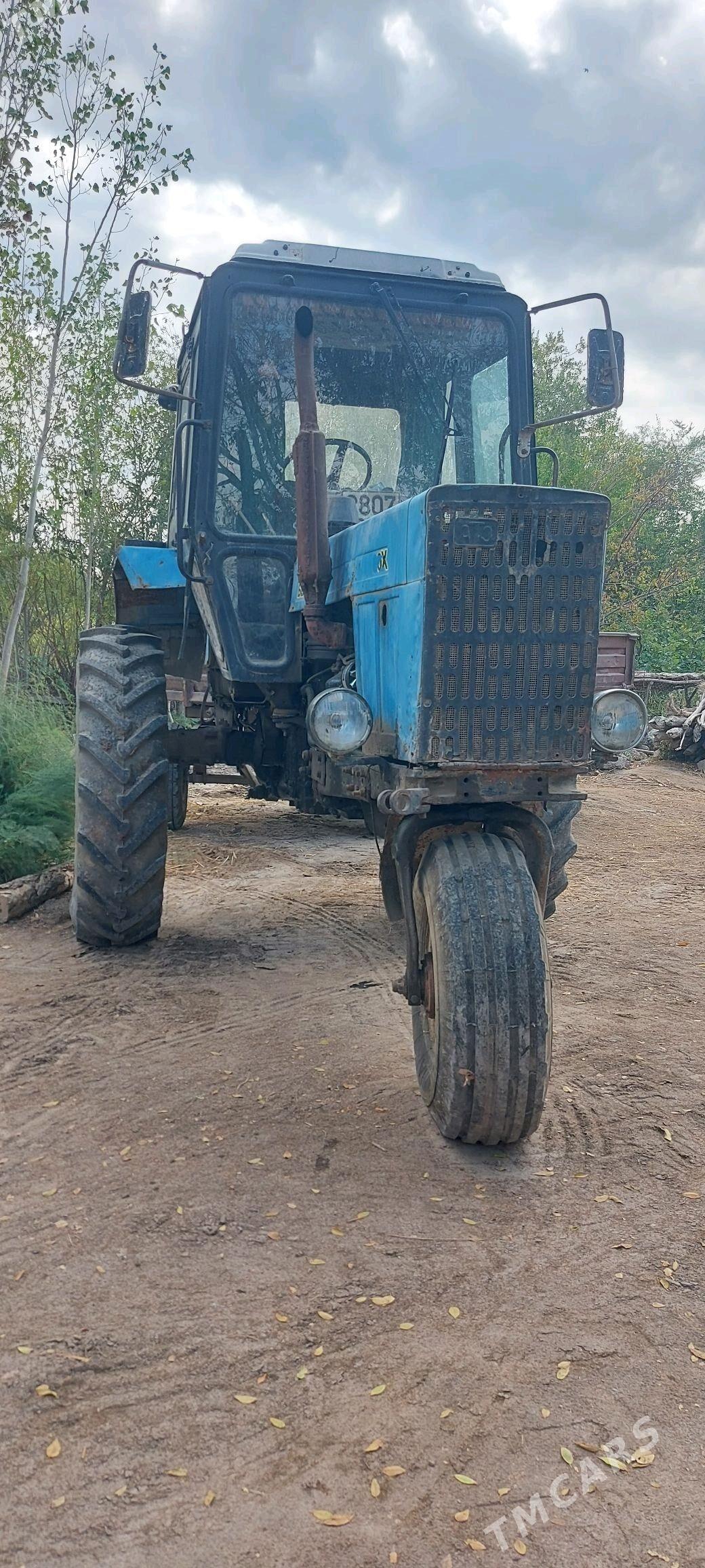 MTZ 80 2002 - 100 000 TMT - Кёнеургенч - img 2