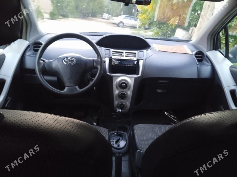 Toyota Yaris 2006 - 82 000 TMT - Köneürgenç - img 5