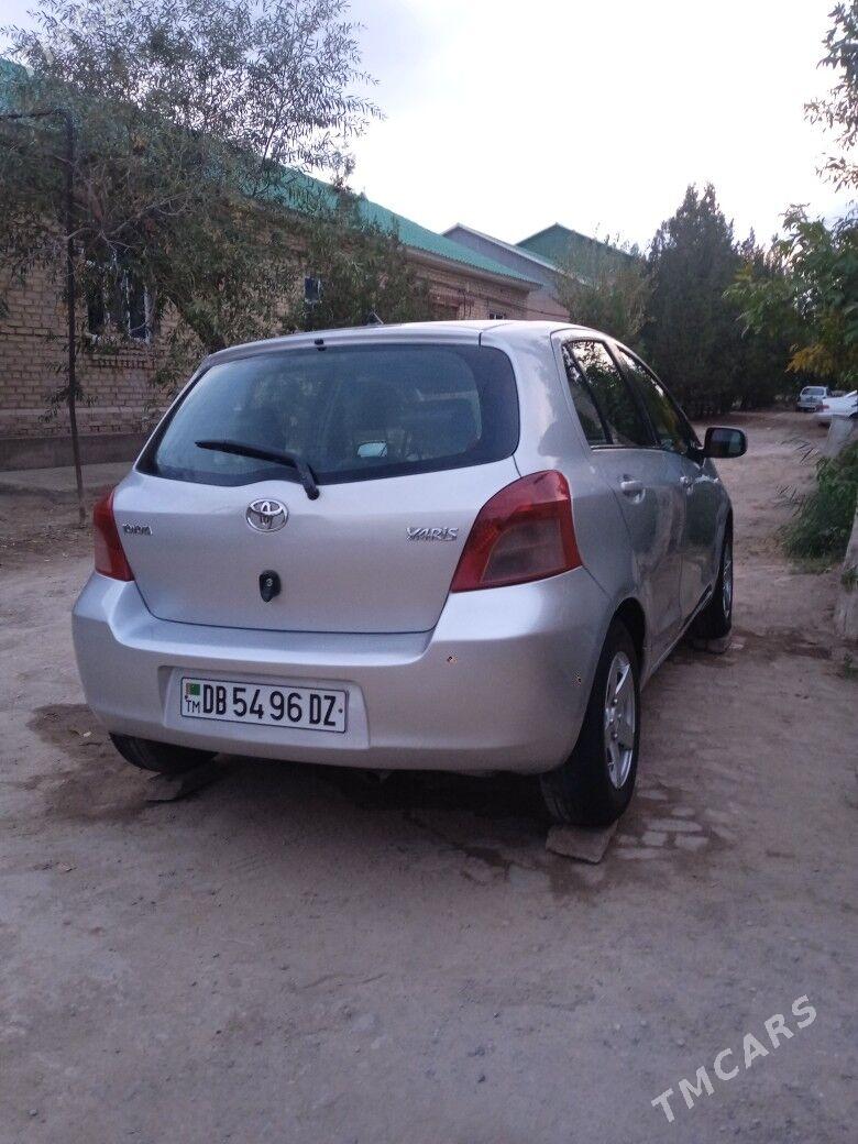 Toyota Yaris 2006 - 82 000 TMT - Köneürgenç - img 4