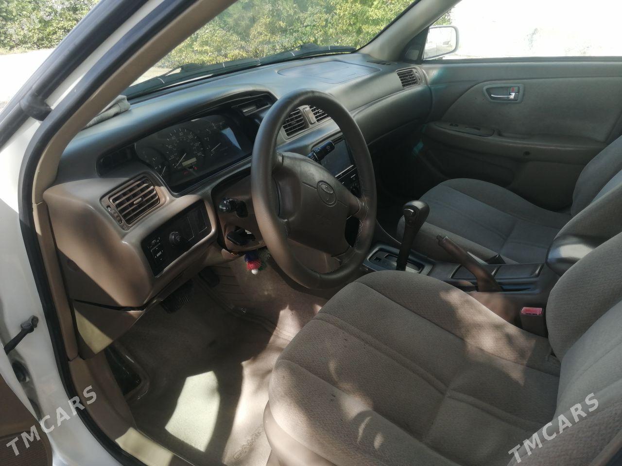 Toyota Camry 2001 - 147 000 TMT - Балканабат - img 8