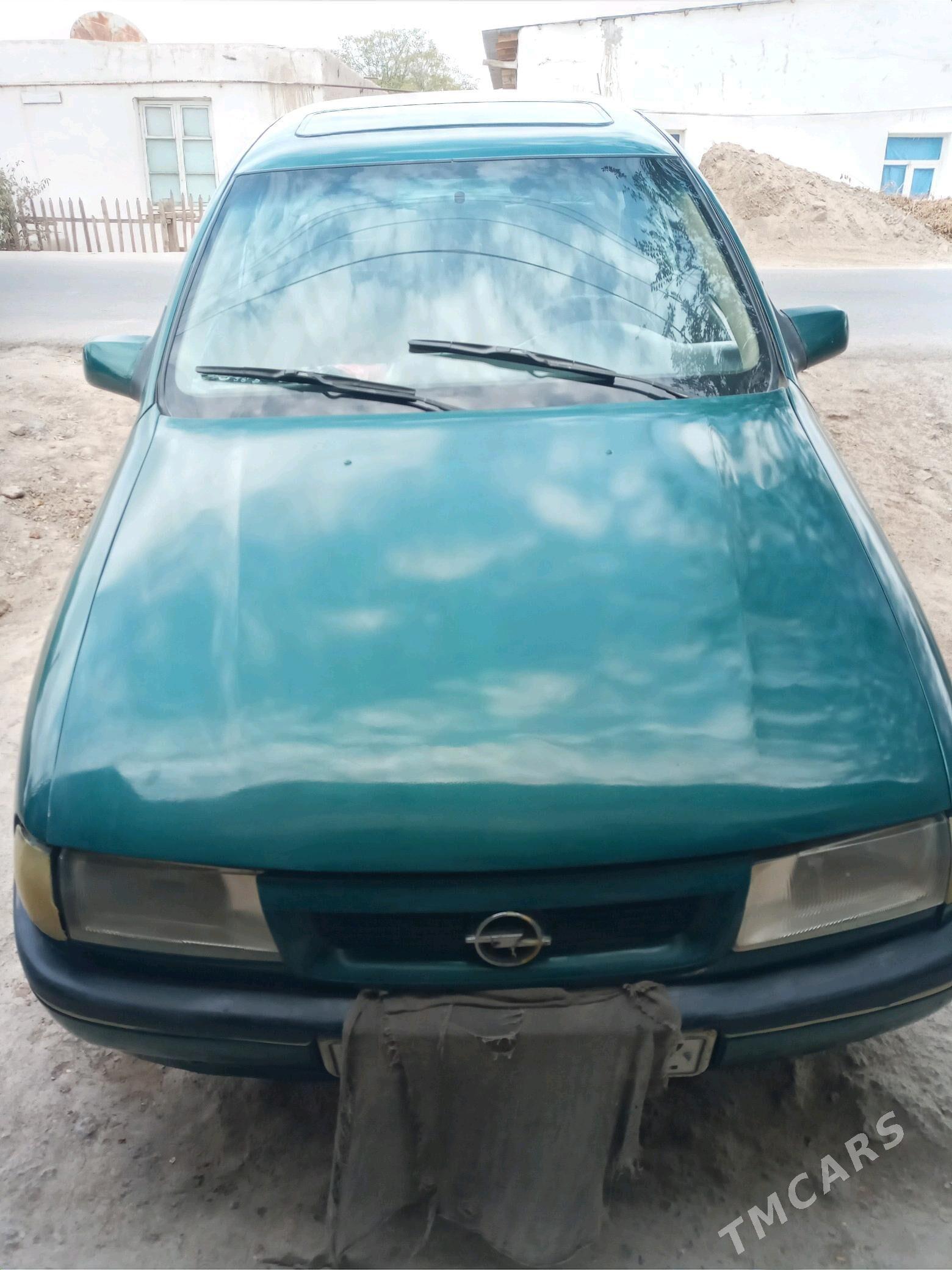 Opel Vectra 1990 - 30 000 TMT - Болдумсаз - img 6