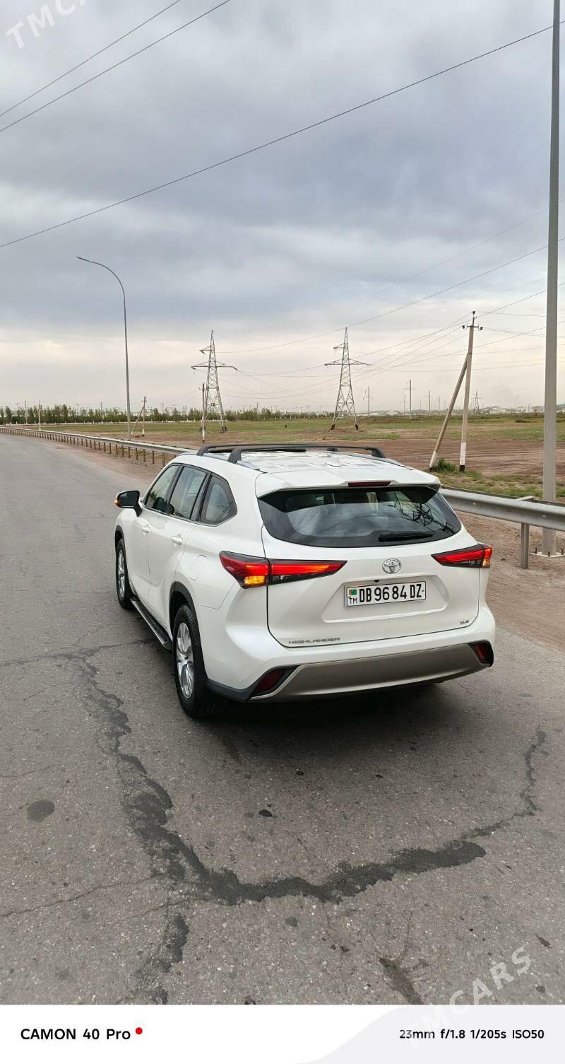 Toyota Highlander 2022 - 590 000 TMT - Daşoguz - img 5