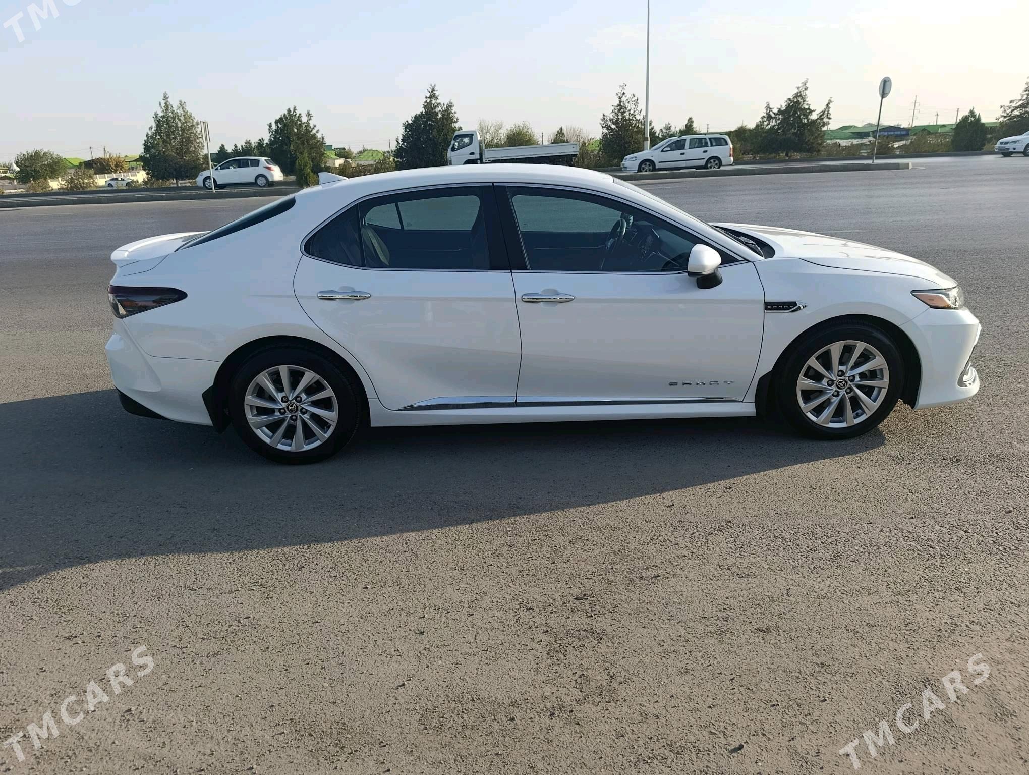 Toyota Camry 2022 - 310 000 TMT - Büzmeýin - img 6