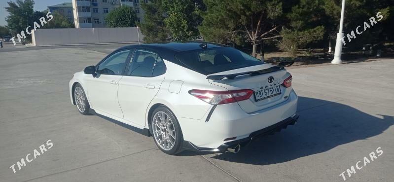 Toyota Camry 2020 - 385 000 TMT - Çärjew - img 4