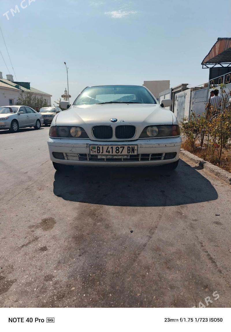 BMW E39 2000 - 85 000 TMT - Туркменбаши - img 6
