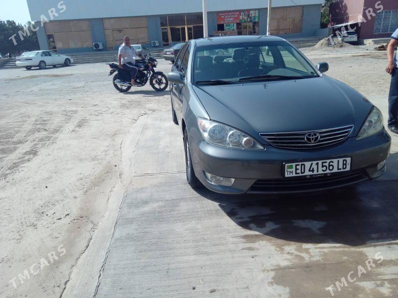 Toyota Camry 2005 - 240 000 TMT - Достлук - img 6