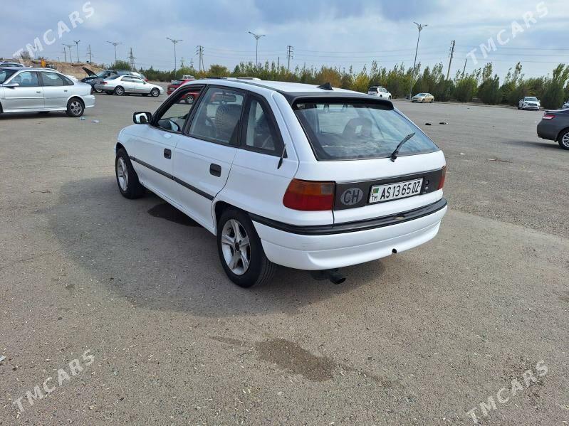 Opel Astra 1995 - 42 000 TMT - Дашогуз - img 5