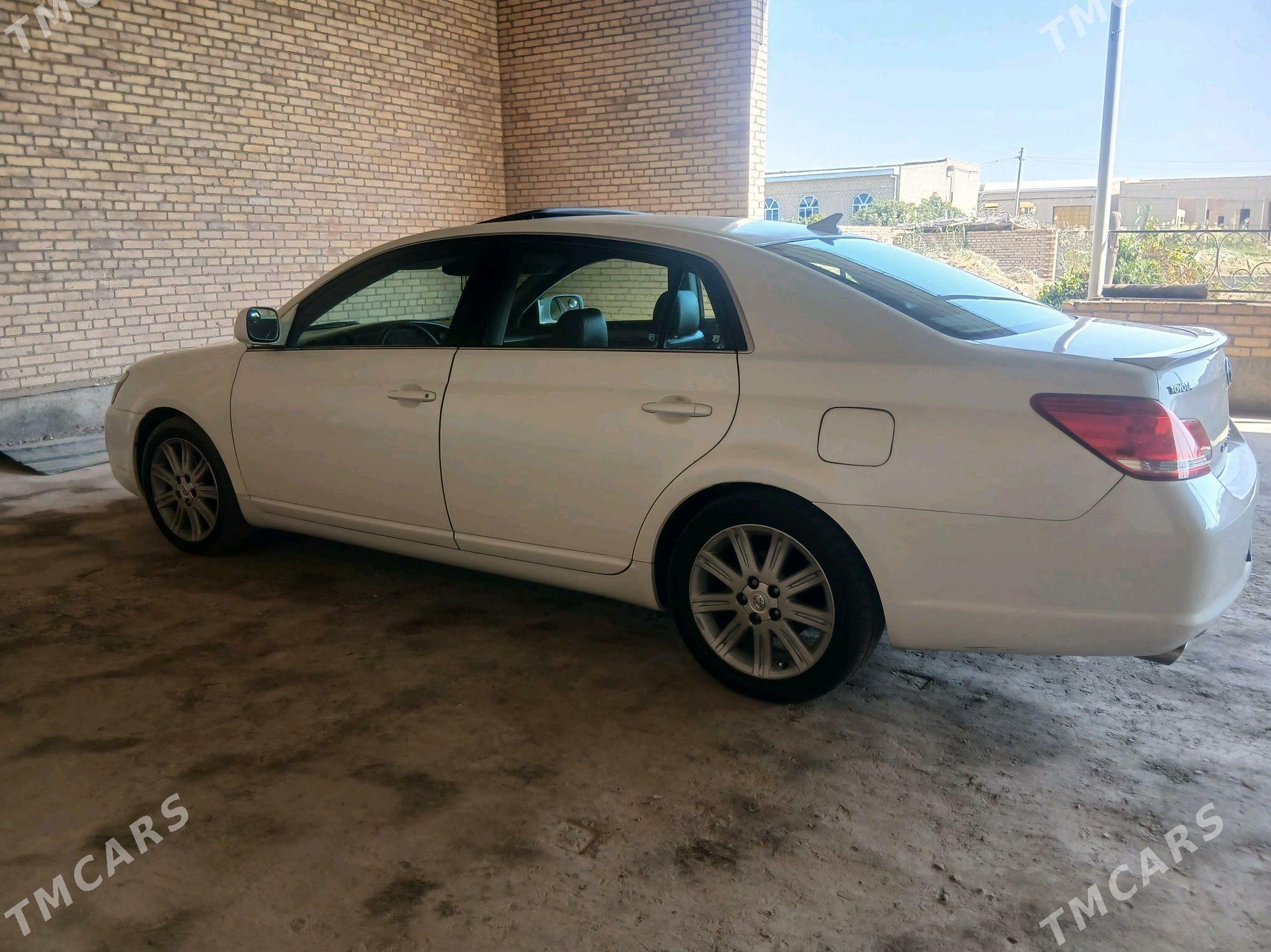 Toyota Avalon 2006 - 220 000 TMT - Чарджоу - img 10