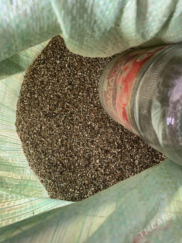 Wermukulit - Büzmeýin - img 1