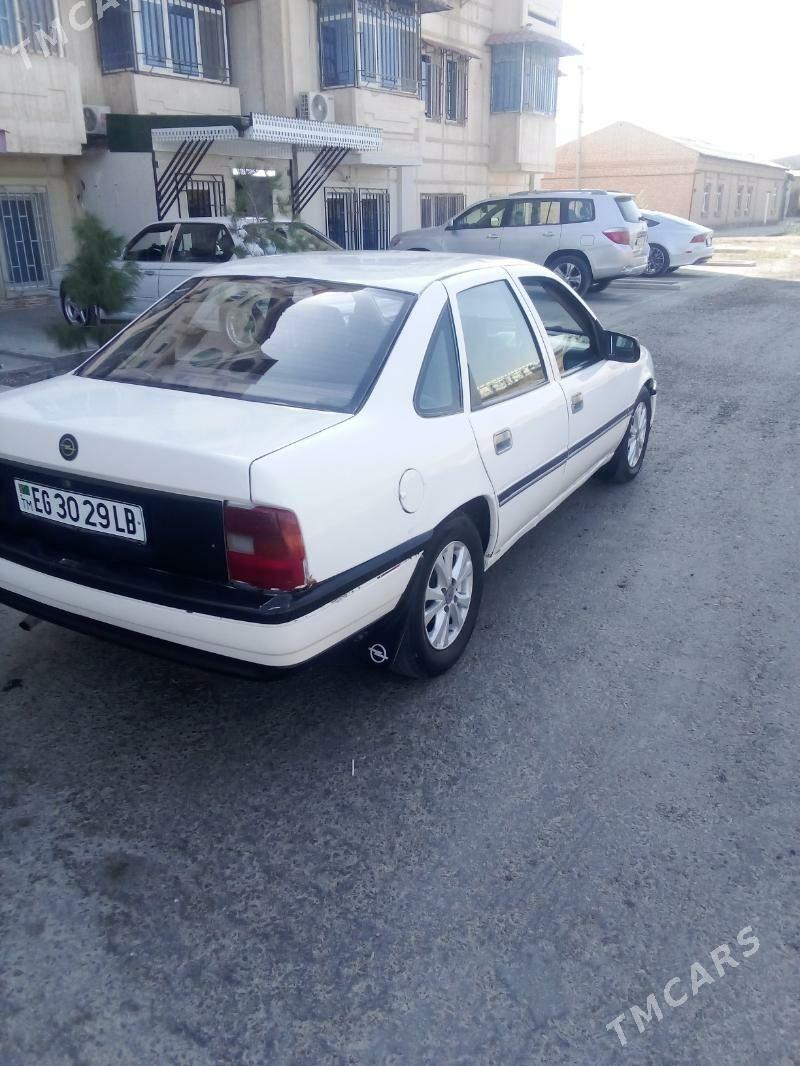 Opel Vectra 1990 - 27 000 TMT - Туркменабат - img 3