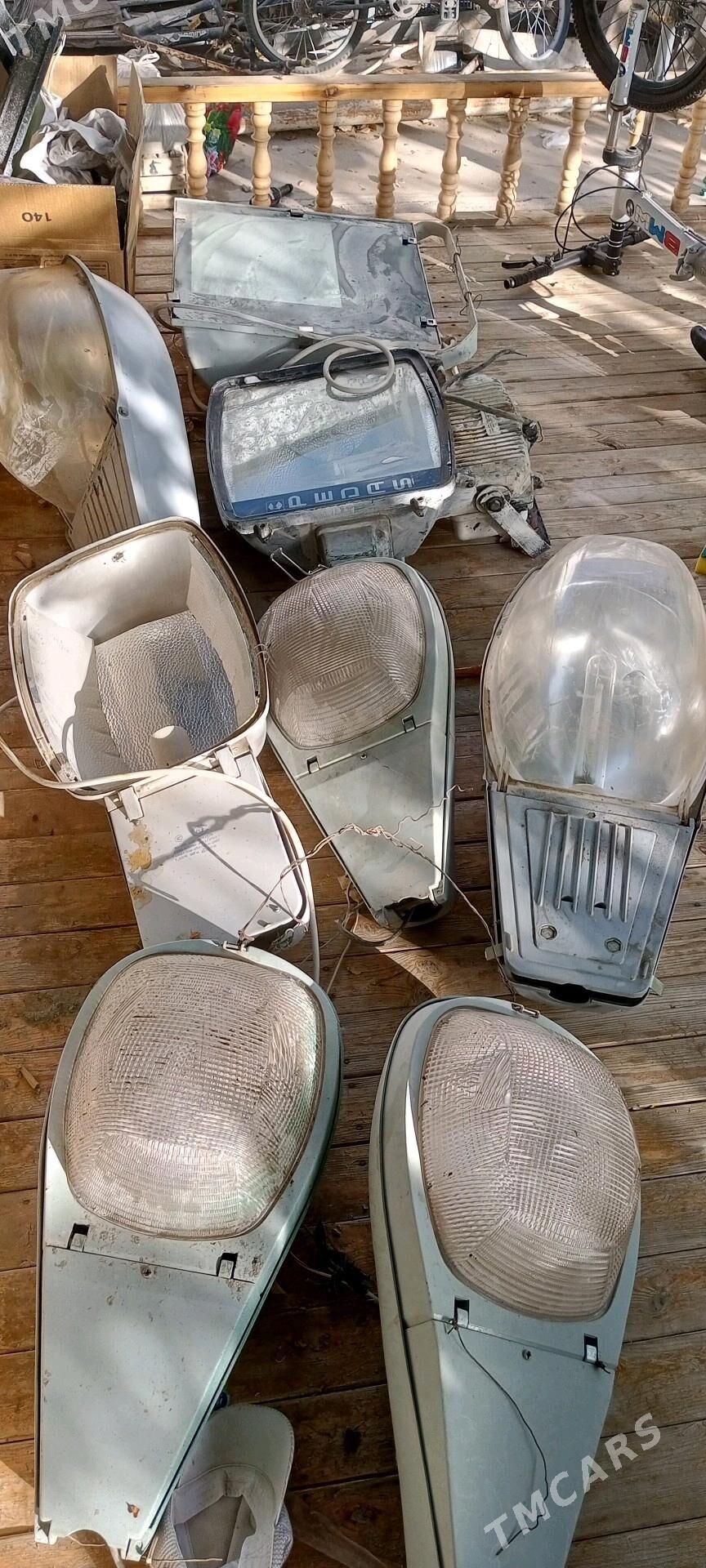 proźektorlar - Täze zaman - img 3