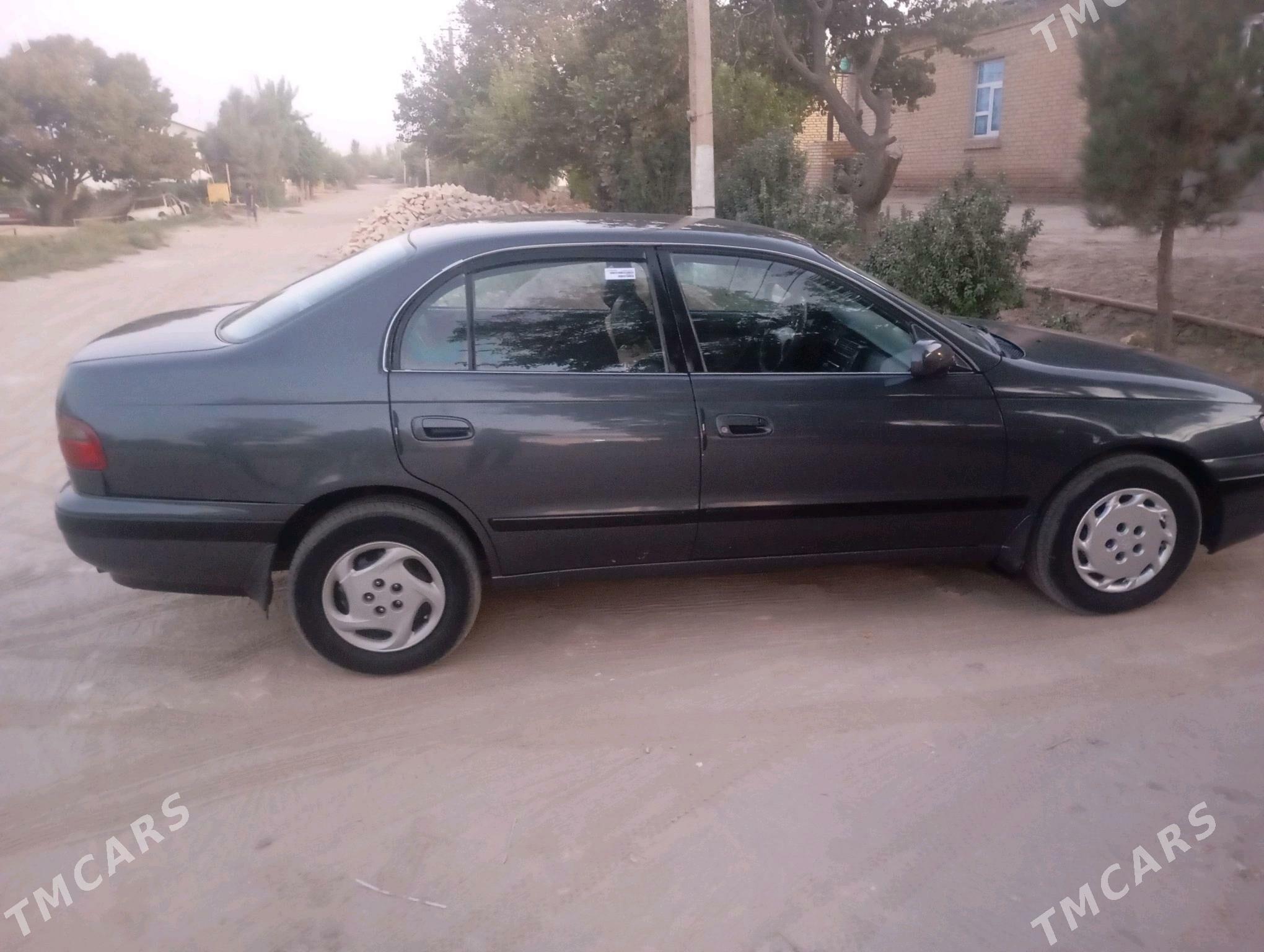 Toyota Corona 1995 - 70 000 TMT - Керки - img 3