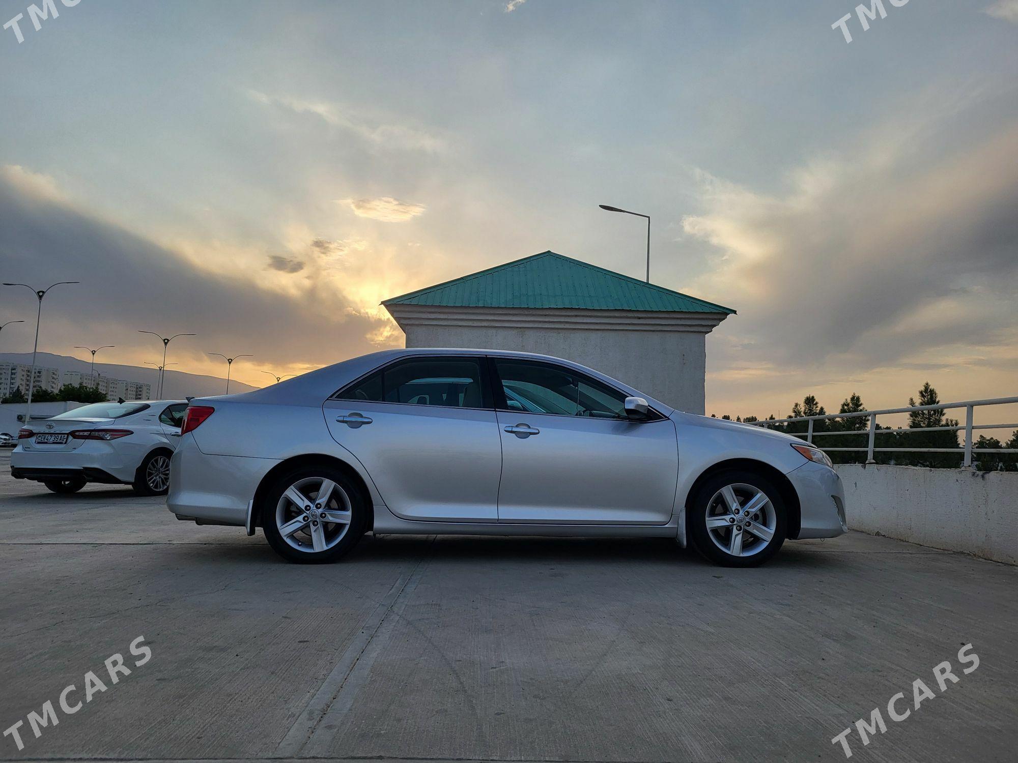 Toyota Camry 2012 - 190 000 TMT - Ашхабад - img 9