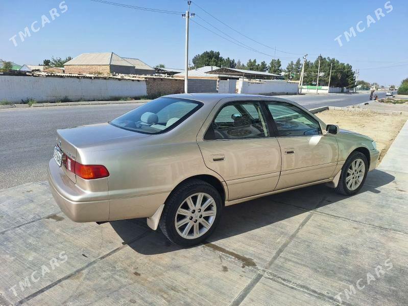 Toyota Camry 2000 - 162 000 TMT - Bäherden - img 4