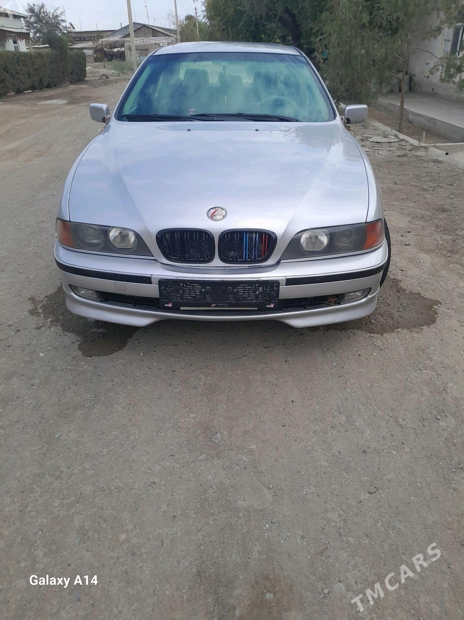 BMW 528 1997 - 80 000 TMT - Кёнеургенч - img 4